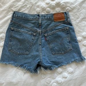 The cutest Levi Shorts